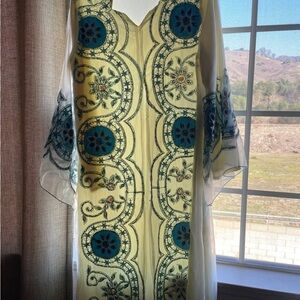 Elegant Embroidered Maxi kaftan (Abaya)